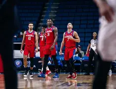 爱游戏在线登录-巴萨密切关注巴西中场布雷诺